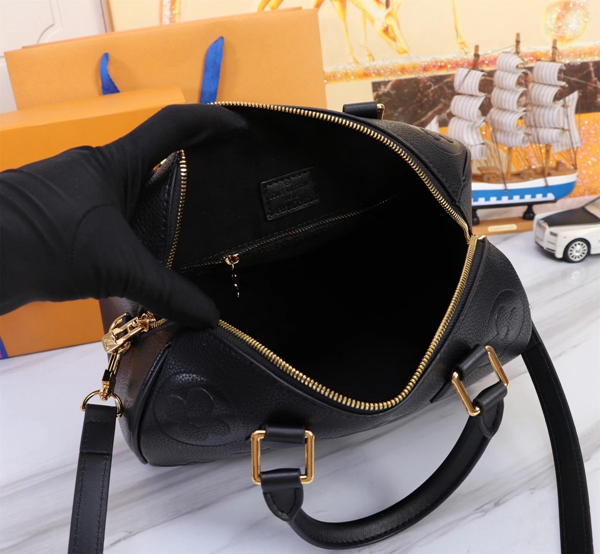 ルイヴィトンバッグ全体デザイン